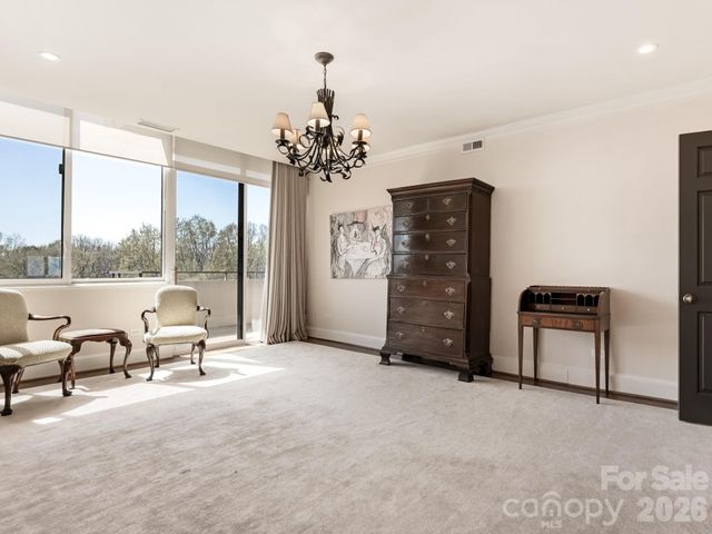 2633 Richardson Drive 8B, Charlotte, NC 28211