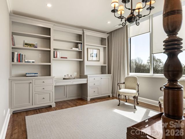 2633 Richardson Drive 8B, Charlotte, NC 28211