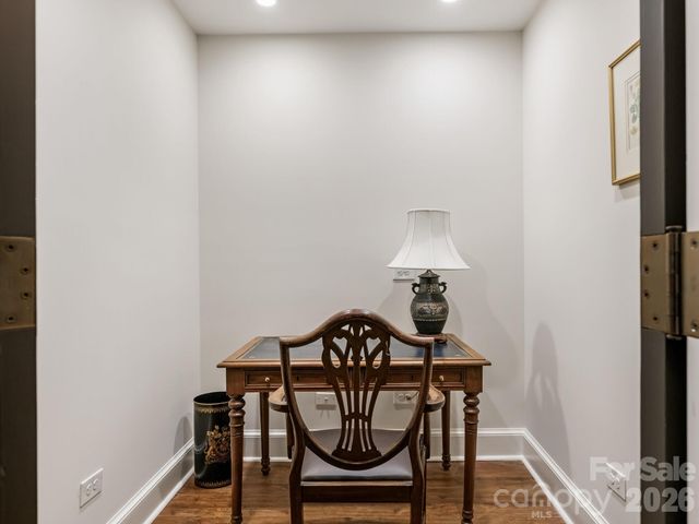 2633 Richardson Drive 8B, Charlotte, NC 28211