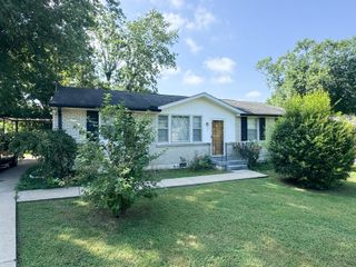 121 Santa Monica Blvd, Gallatin, TN 37066