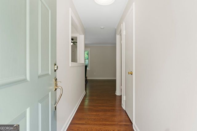 2483 Hunting Valley Drive, Decatur, GA 30033