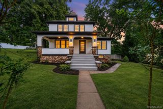 16 Maple Avenue, West Nyack, NY 10994