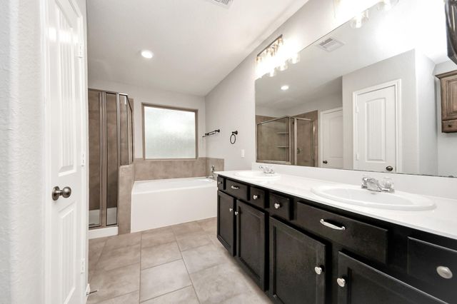 16130 Beachside Place, Crosby, TX 77532