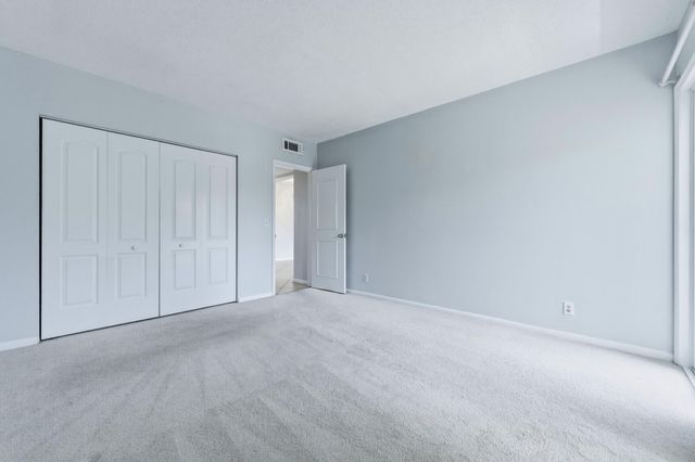 120 Lehane Terrace 202, North Palm Beach, FL 33408