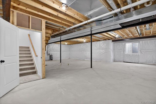 7460 Village Court, Springfield Charter Township, MI 48350