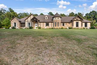 2356 An County Road 403, Palestine, TX 75803