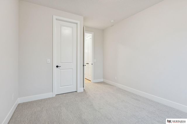 12007 S 109th Street, Papillion, NE 68046