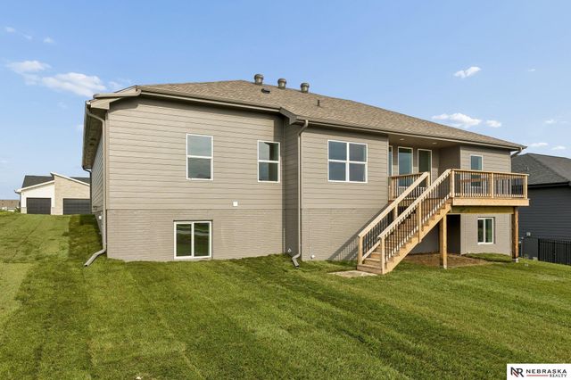 12007 S 109th Street, Papillion, NE 68046