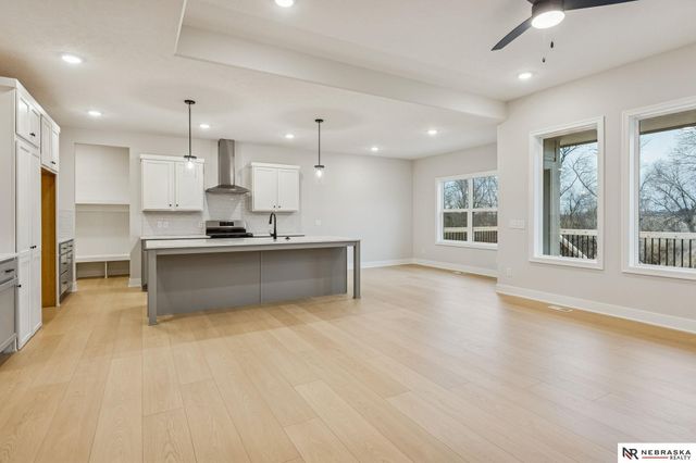 12007 S 109th Street, Papillion, NE 68046