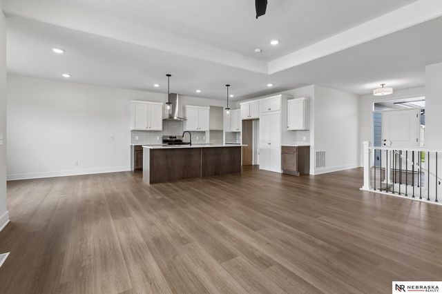 12007 S 109th Street, Papillion, NE 68046