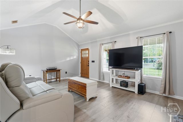 126 Holcomb Street, Savannah, GA 31406
