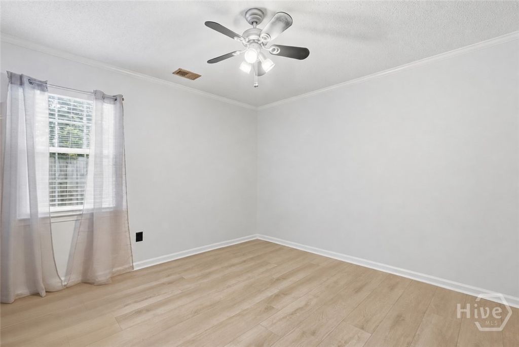 Image 18 of property listing at 126 Holcomb Street, Savannah, GA 31406