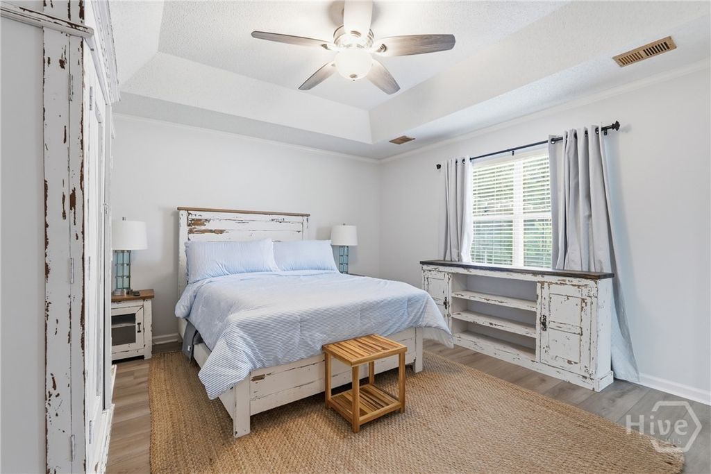 Image 19 of property listing at 126 Holcomb Street, Savannah, GA 31406