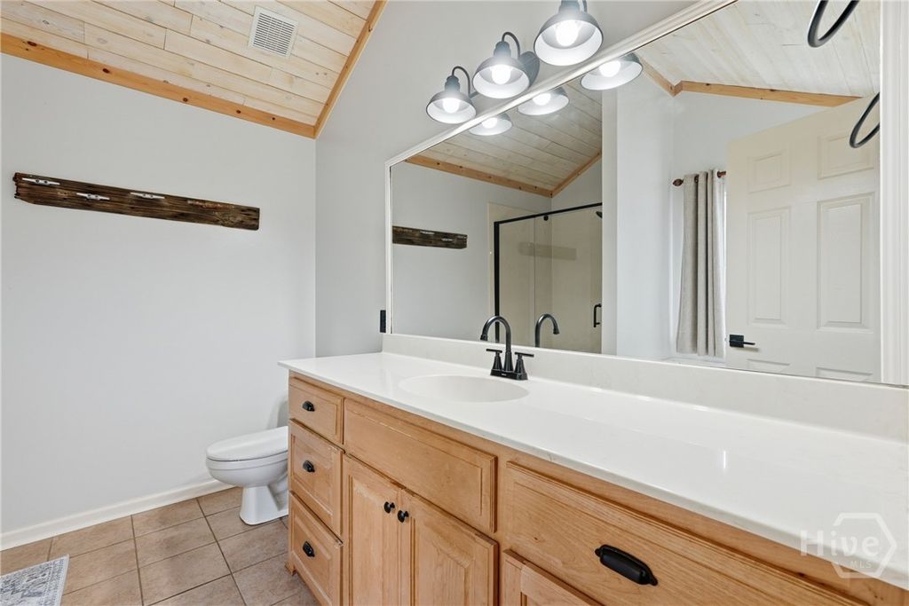 Image 23 of property listing at 126 Holcomb Street, Savannah, GA 31406