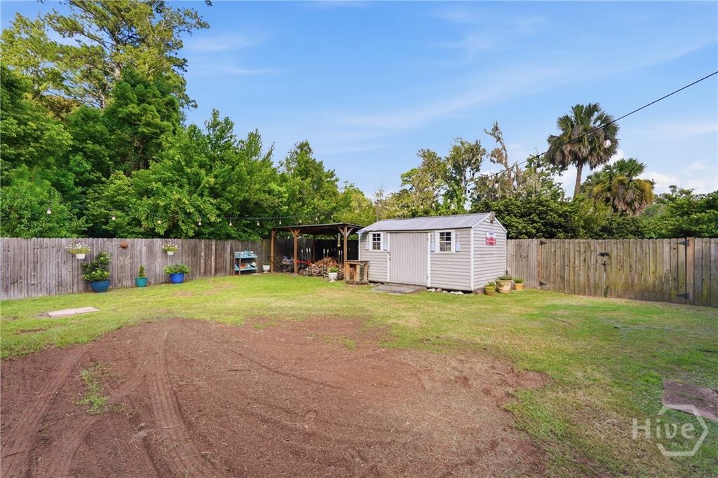 Image 27 of property listing at 126 Holcomb Street, Savannah, GA 31406
