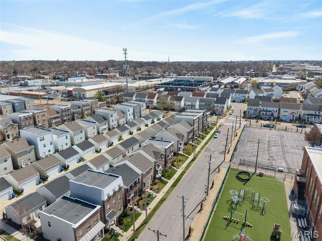 2106 Hereford Street, St Louis, MO 63110