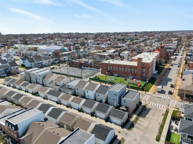 2106 Hereford Street, St Louis, MO 63110