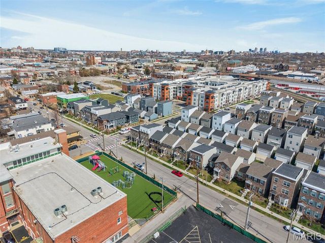 2106 Hereford Street, St Louis, MO 63110