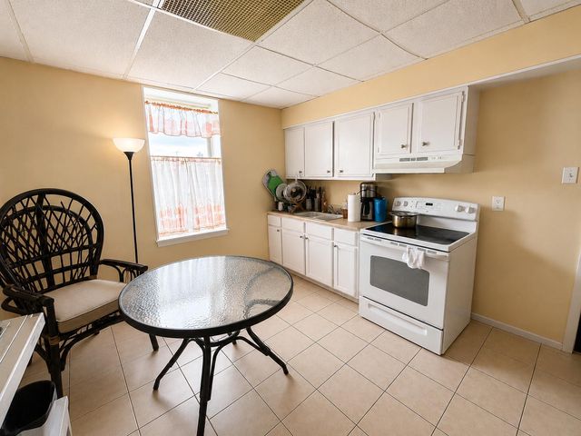 1537 E LUZERNE, Philadelphia, PA 19124
