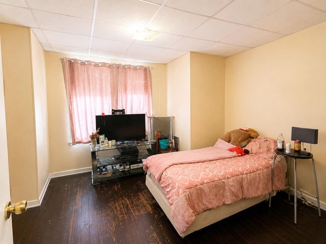 1537 E LUZERNE, Philadelphia, PA 19124