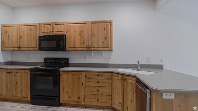 3117 E SOMERSET VILLAGE WAY, Spanish Fork, UT 84660