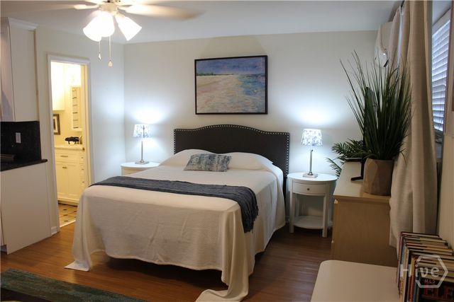 9 E 32nd Street B, Savannah, GA 31401