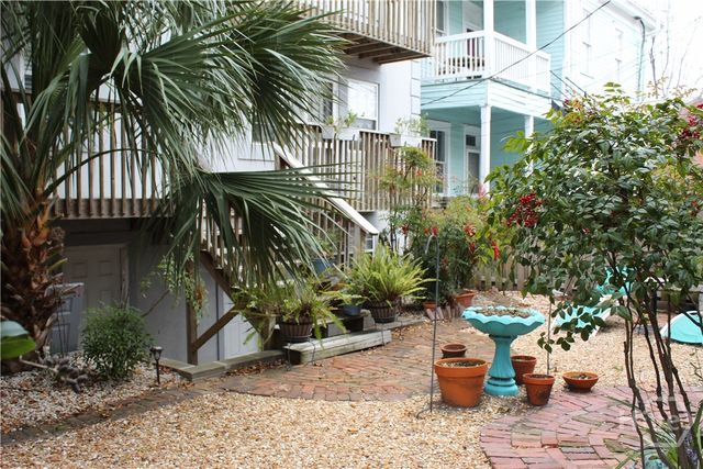 9 E 32nd Street B, Savannah, GA 31401