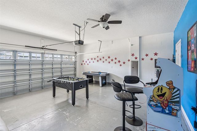 9046 STINGER DRIVE, Davenport, FL 33896