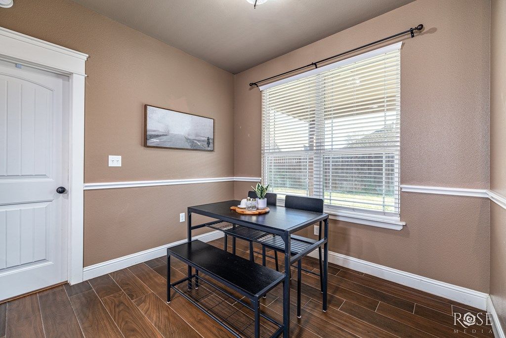 Image 13 of property listing at 2009 Silver Creek Court, San Angelo, TX 76904