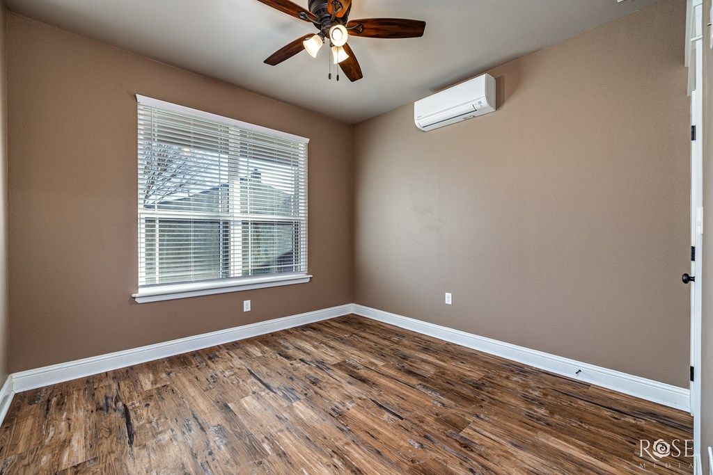 Image 24 of property listing at 2009 Silver Creek Court, San Angelo, TX 76904