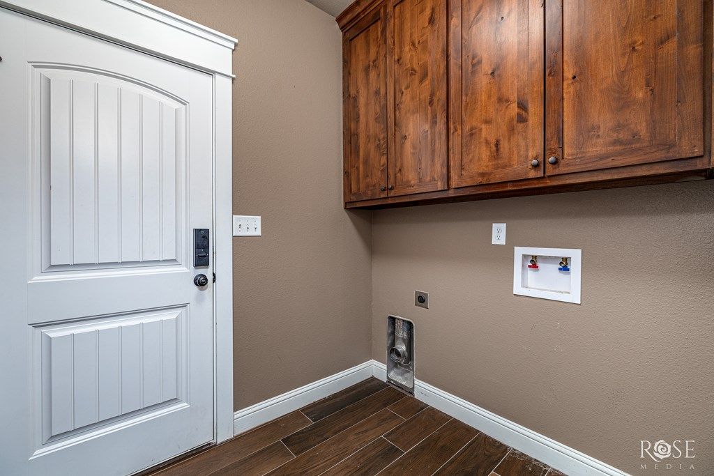 Image 25 of property listing at 2009 Silver Creek Court, San Angelo, TX 76904