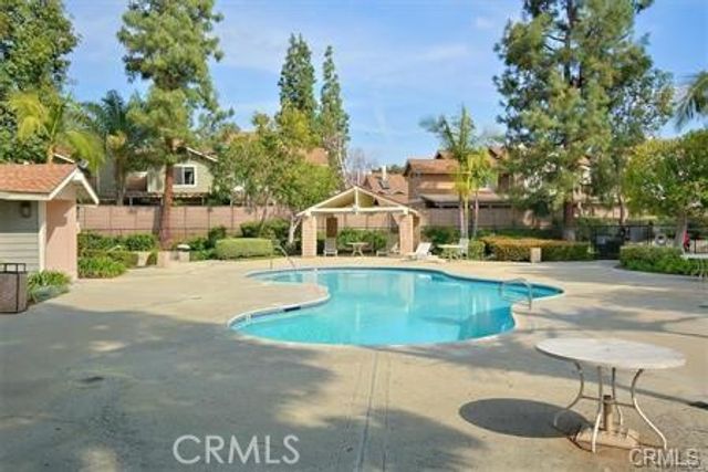 994 Bidwell, San Dimas, CA 91773