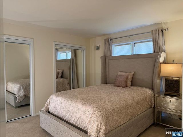 8 Union Hill Road, Denville Township, NJ 07834