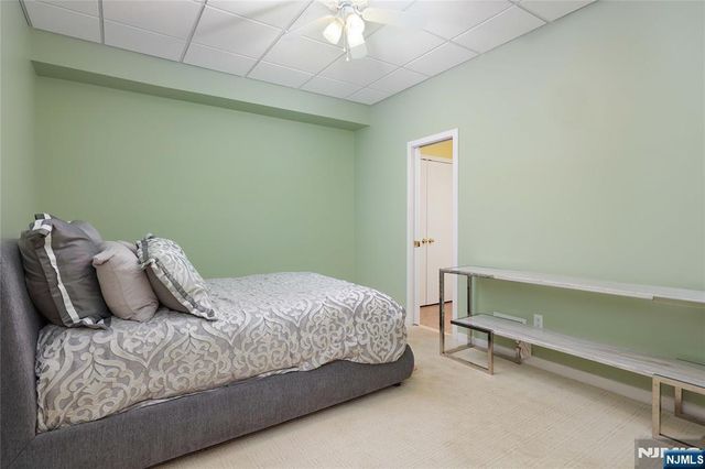 8 Union Hill Road, Denville Township, NJ 07834