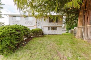 6844 NE Helena Court, Bremerton, WA 98311