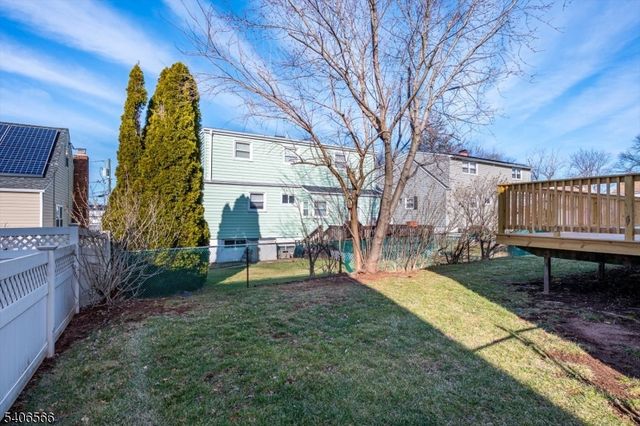 31 Marie Rd, Woodbridge Twp., NJ 08863