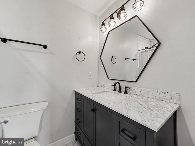 7462 KEITH RD, Warrenton, VA 20186