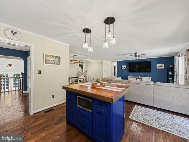 7462 KEITH RD, Warrenton, VA 20186