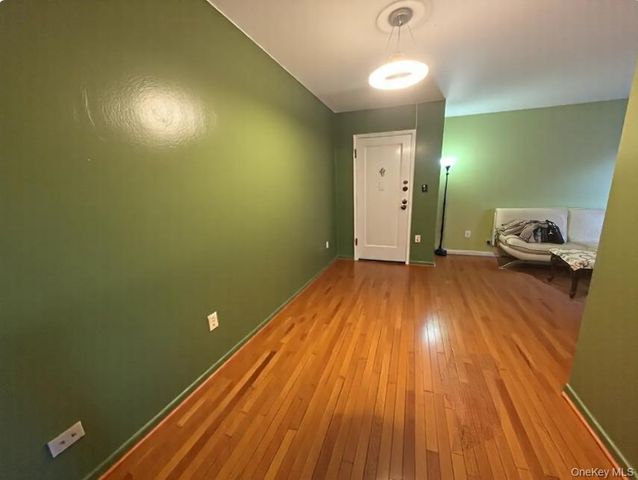 32-23 91st Street C502, East Elmhurst, NY 11369