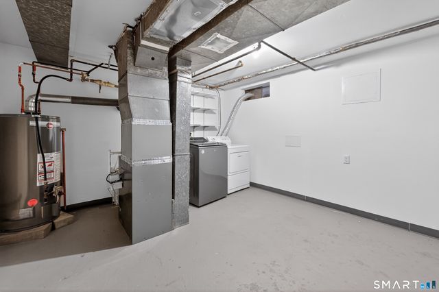 37 Towne House Road 37, Hamden, CT 06514