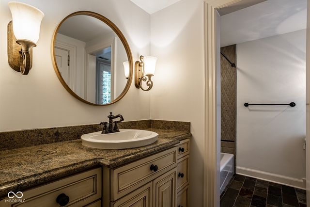 7779 Ridge Road, Indianapolis, IN 46240