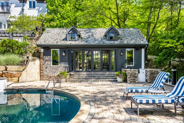 7779 Ridge Road, Indianapolis, IN 46240