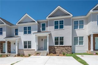 2826 Laurel Ridge Circle, East Point, GA 30344