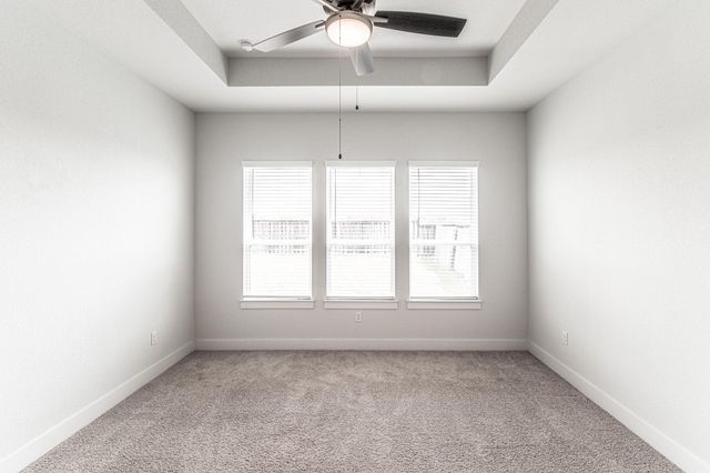822 Wild Pecan LOOP, Buda, TX 78610