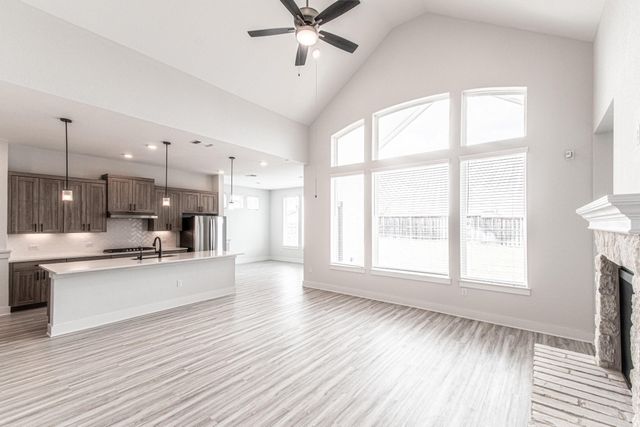 822 Wild Pecan LOOP, Buda, TX 78610