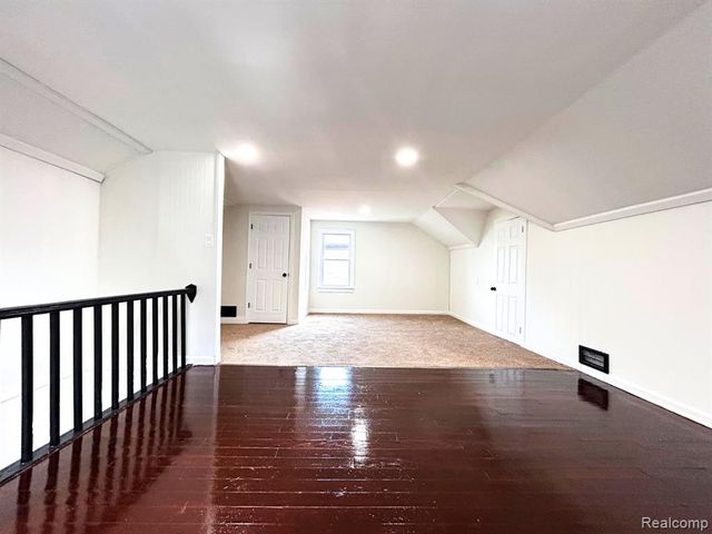 10029 Balfour Road, Detroit, MI 48224