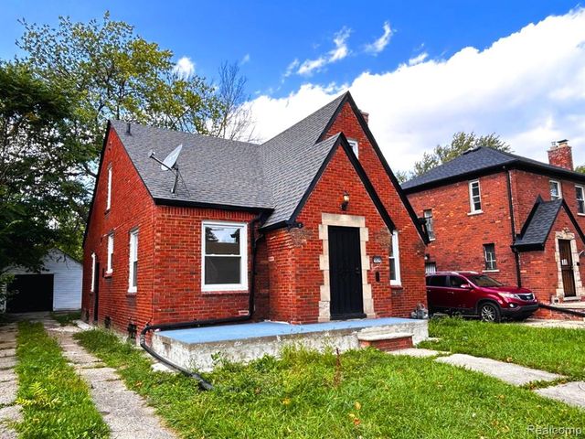 10029 Balfour Road, Detroit, MI 48224