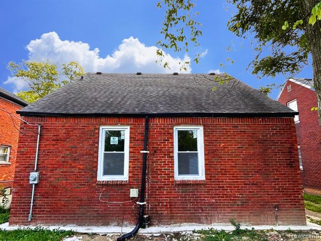 10029 Balfour Road, Detroit, MI 48224