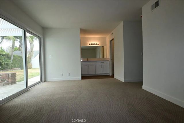 20942 Balgair Circle, Huntington Beach, CA 92646