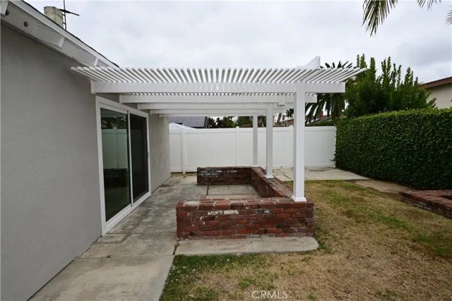 20942 Balgair Circle, Huntington Beach, CA 92646